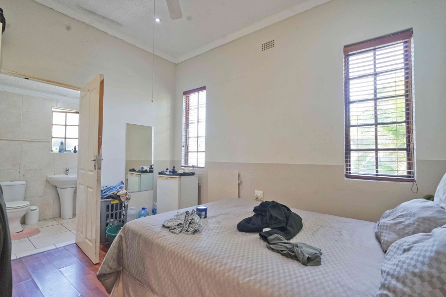 5 Bedroom Property for Sale in Vincent Eastern Cape